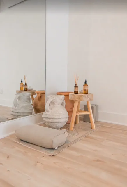 Here and Now - a hot yoga and wellness studio Picture 8