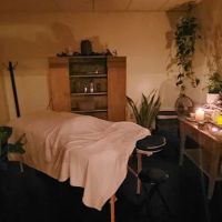 Inspire Yoga and Holistic Studio ico