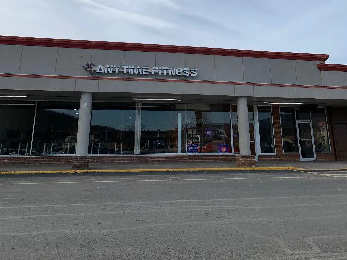 Anytime Fitness Burnham, PA Picture 2