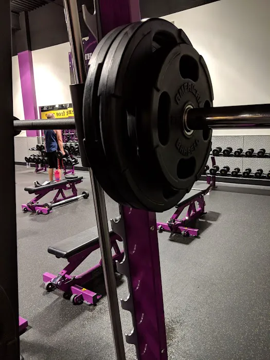 Planet Fitness Picture 5