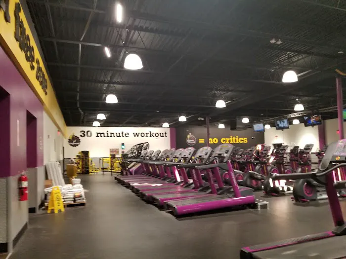 Planet Fitness Picture 7