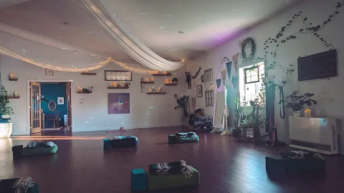 SoulWorks Yoga Picture 1