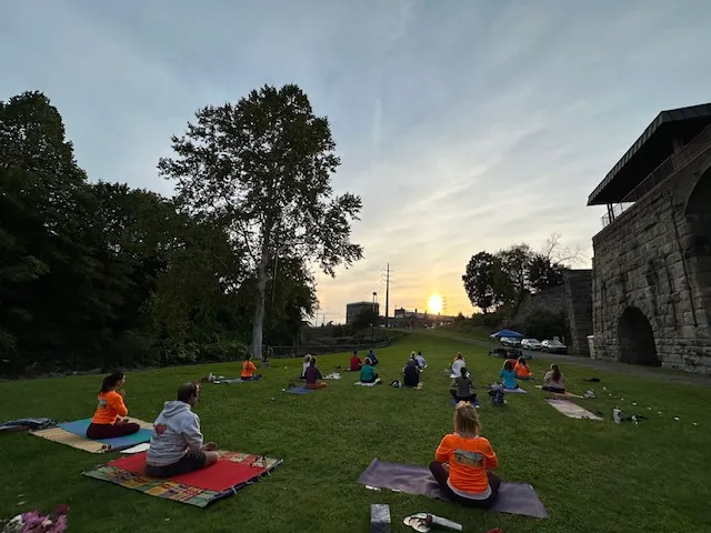 HeartSpace Yoga Picture 5
