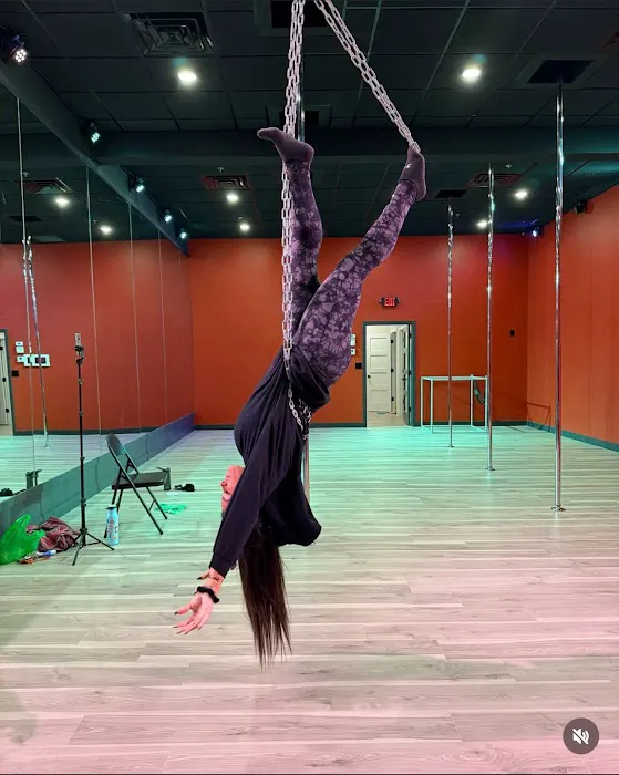 Bada Bling! Fitness Picture 8