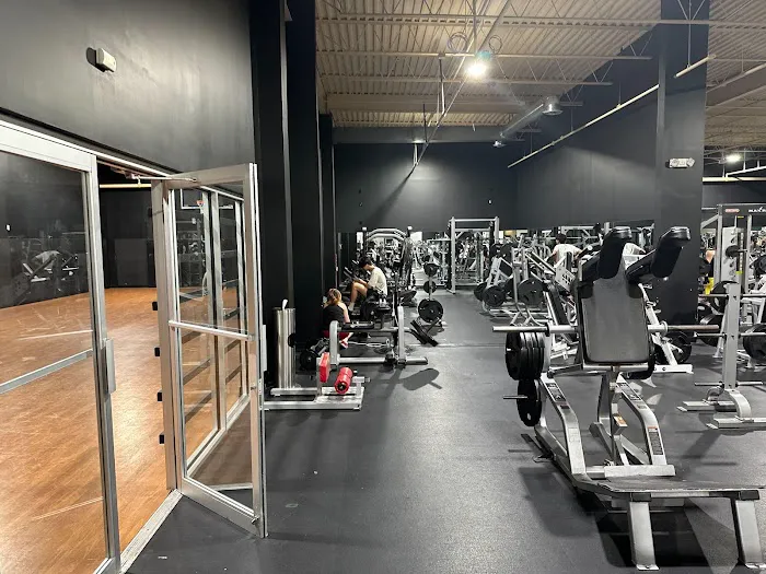 Powerhouse Gym Picture 1