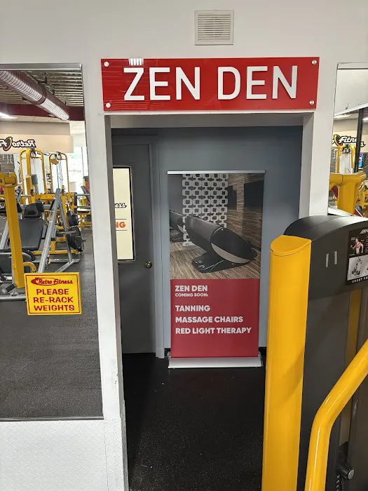 Retro Fitness Picture 4