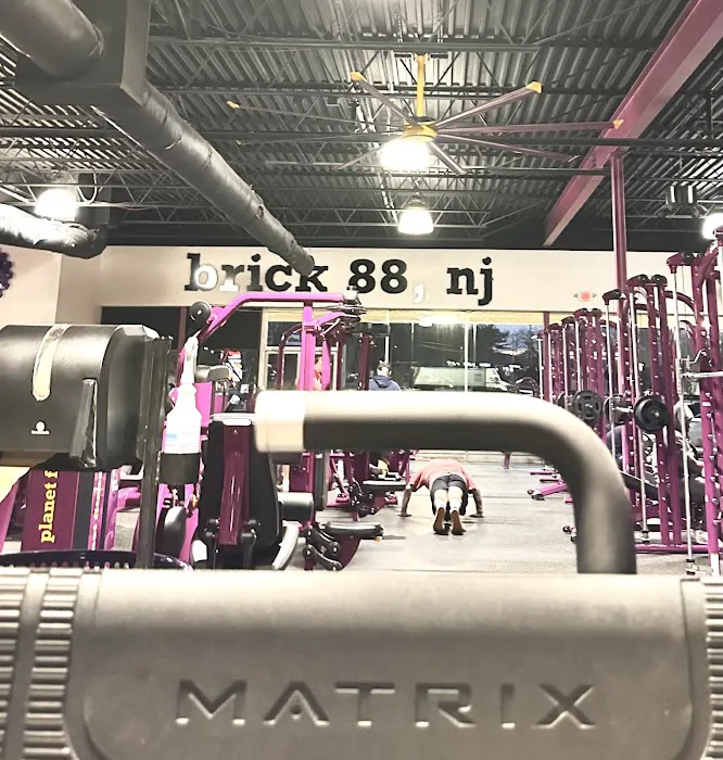 Planet Fitness Picture 4