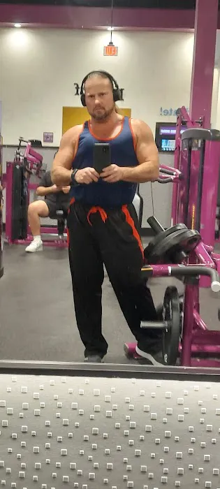 Planet Fitness Picture 2