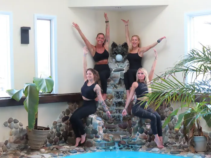 Smokin' Hot Yoga Picture 1
