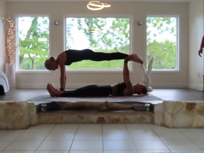 Smokin' Hot Yoga Picture 6