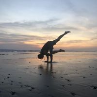 Twisted Sister Yoga ico