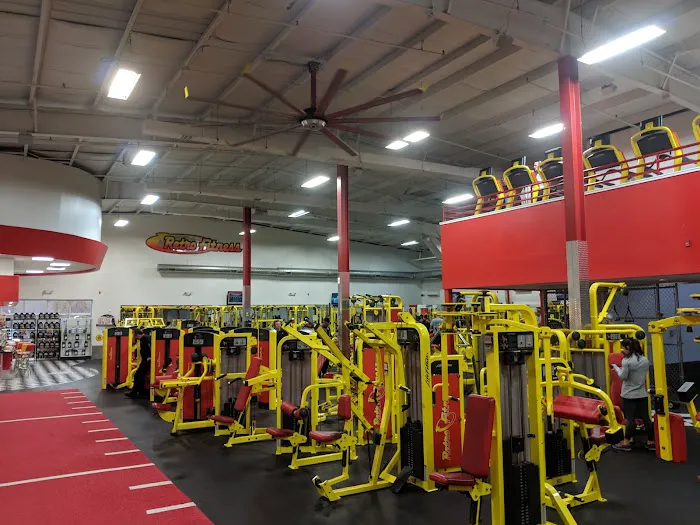 Retro Fitness Picture 1