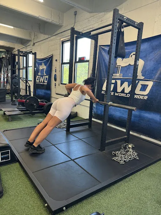 Power School Gym Picture 4