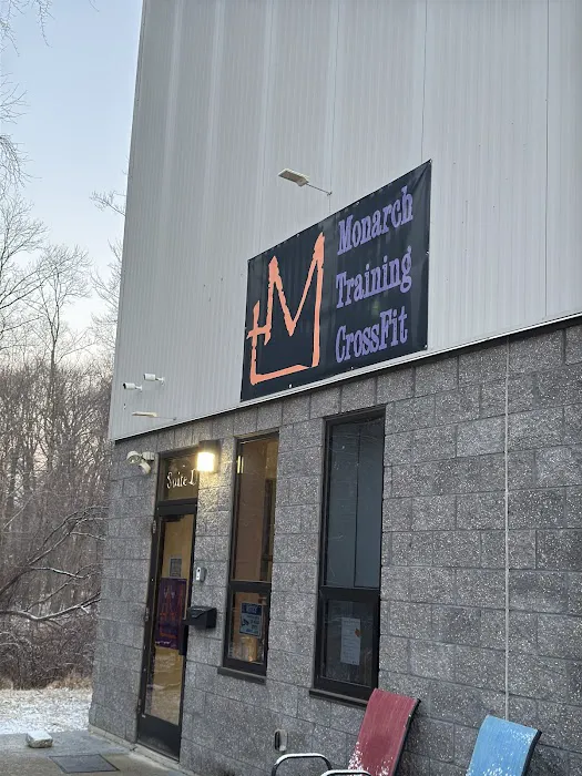 Monarch Training CrossFit Picture 1