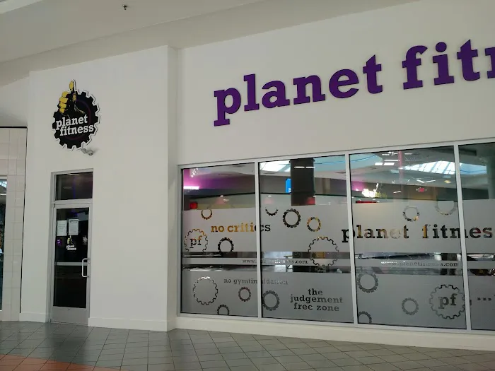 Planet Fitness Picture 4