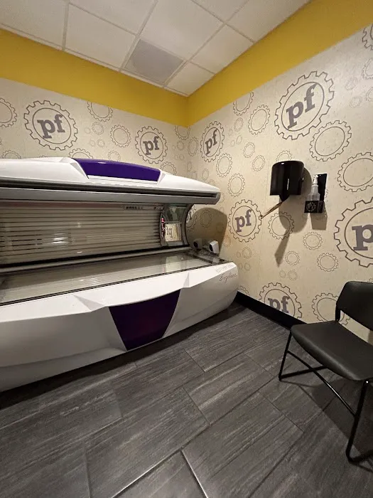 Planet Fitness Picture 9
