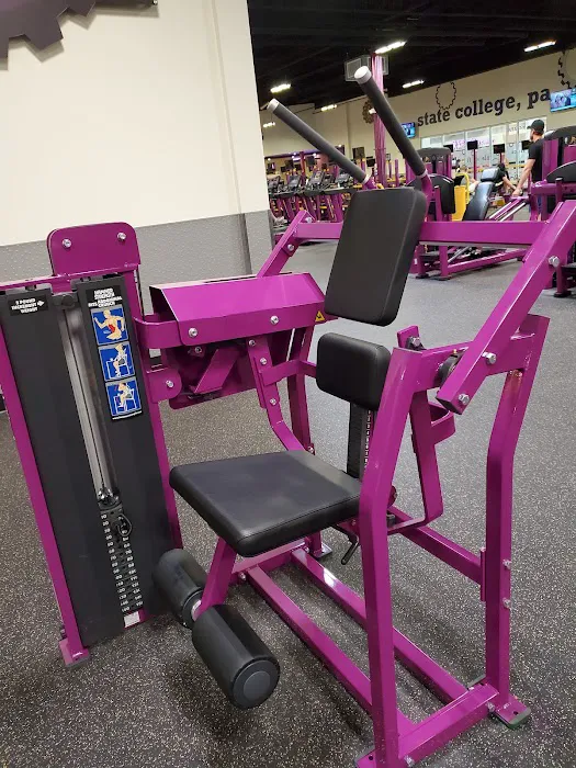 Planet Fitness Picture 7