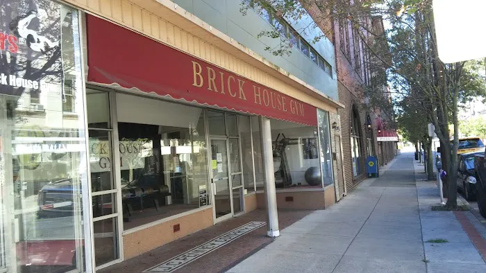 Brick House Gym Picture 4