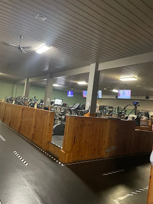Four Suns Fitness Center, LLC Picture 3