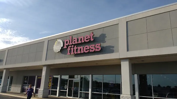Planet Fitness Picture 1