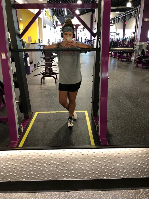 Planet Fitness Picture 7