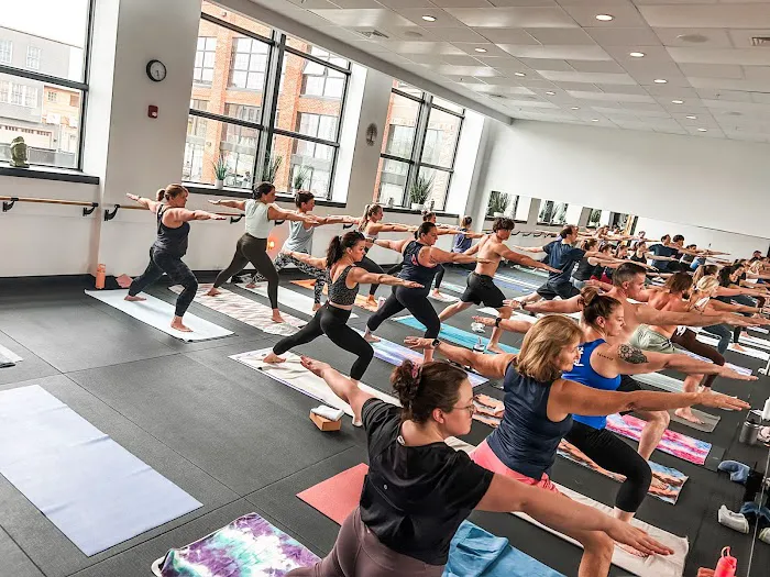 Steamtown Hot Yoga & Barre Picture 9