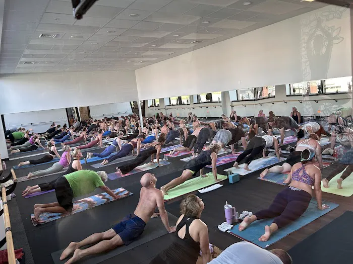 Steamtown Hot Yoga & Barre Picture 1
