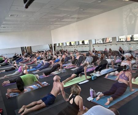 Steamtown Hot Yoga & Barre
