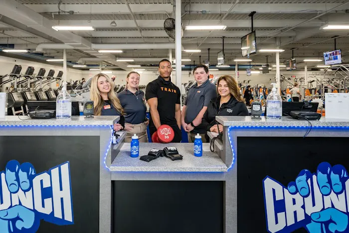Crunch Fitness - Stanhope Picture 9