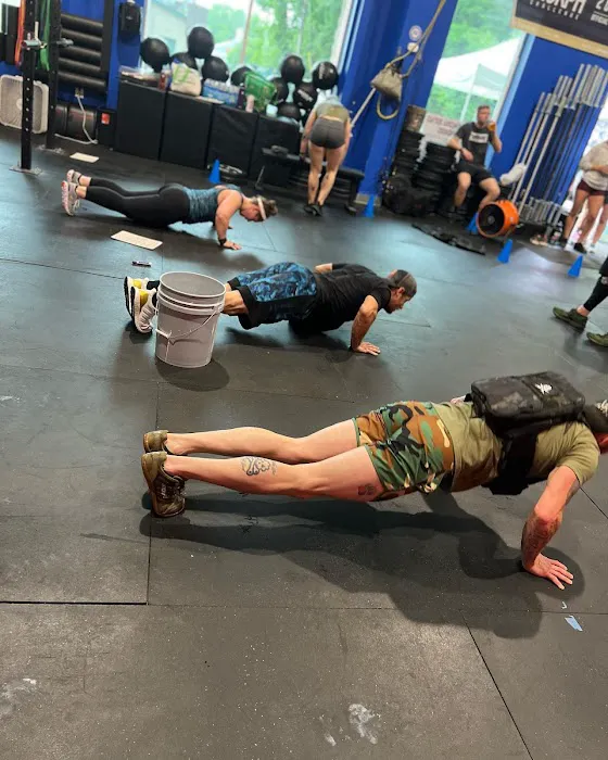 CrossFit Whiskey Tango Foxtrot Picture 2
