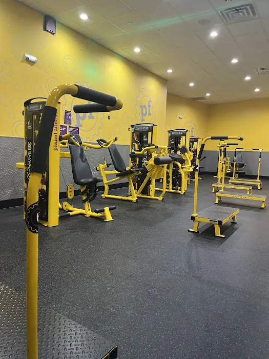 Planet Fitness Picture 10