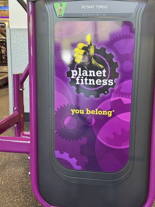 Planet Fitness Picture 8