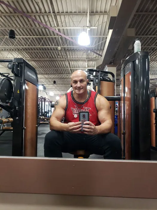 Ovox Gym & Training Center Picture 6