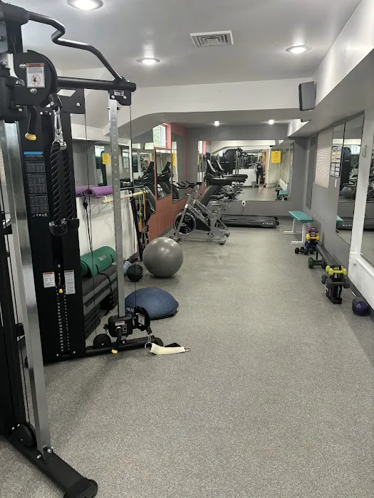 Studio @ 808 Health Club Picture 1