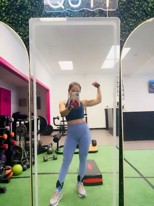 B Fit Studio Picture 2