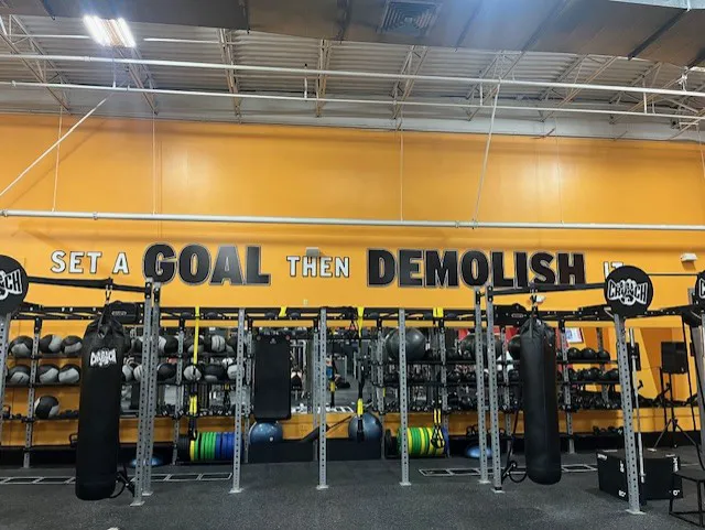 Crunch Fitness - Ocean Township Picture 9