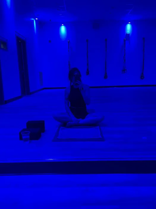YogaSix Ocean Plaza Picture 6