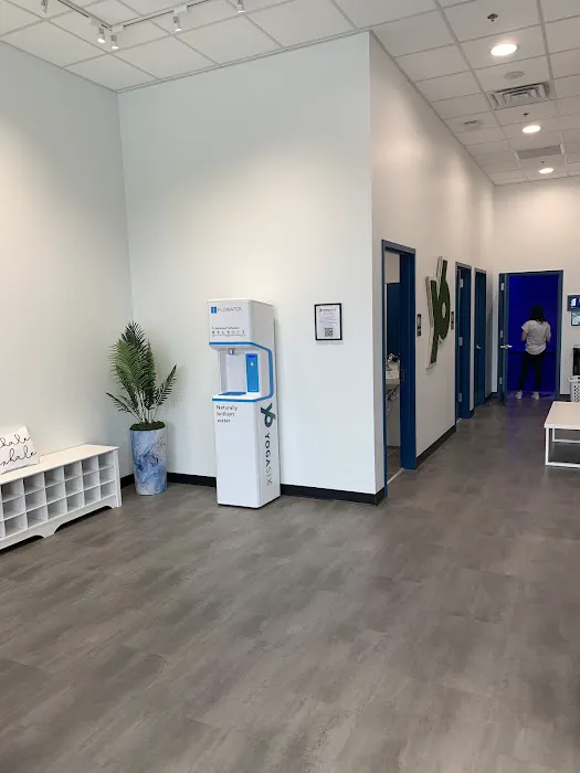YogaSix Ocean Plaza Picture 1