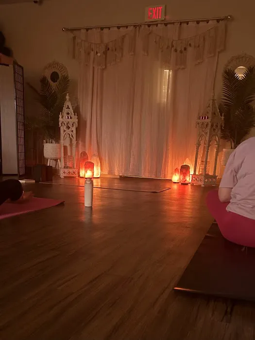 Pink Moon Yoga & Wellness Picture 1