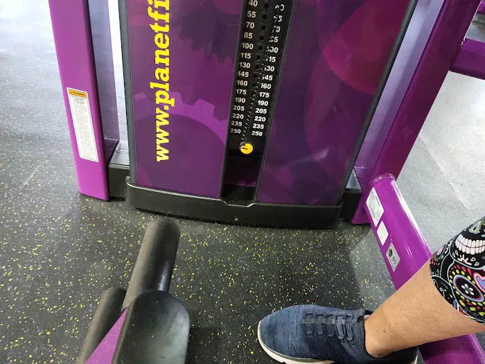 Planet Fitness Picture 2