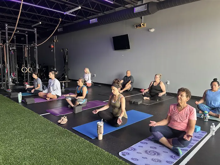 Everybody Yoga Picture 1