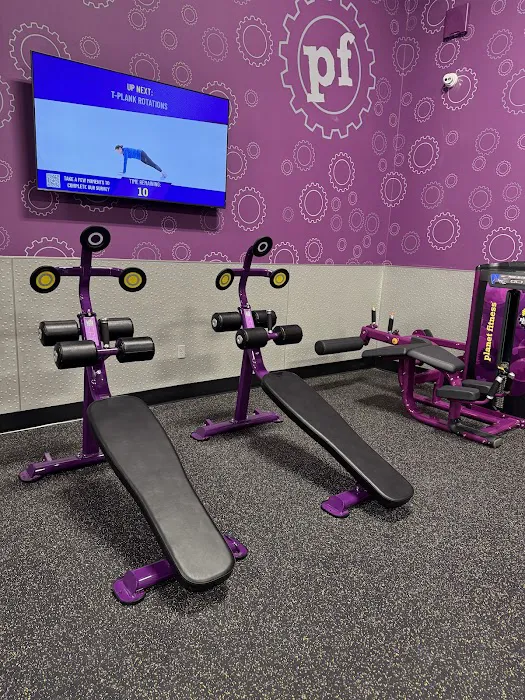 Planet Fitness Picture 10