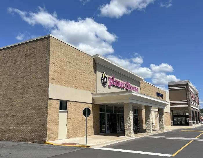Planet Fitness Picture 2