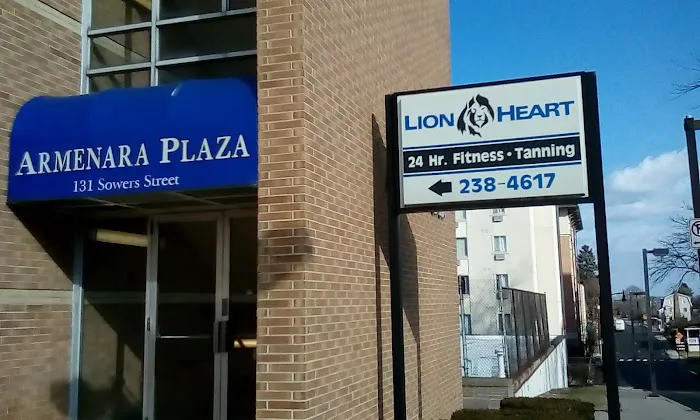 LionHeart Fitness & Tanning Picture 2