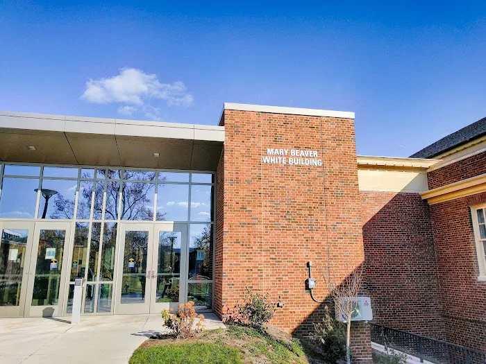 White Building Gym Picture 4