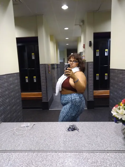 Planet Fitness Picture 6