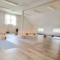 Rooted Yoga ico