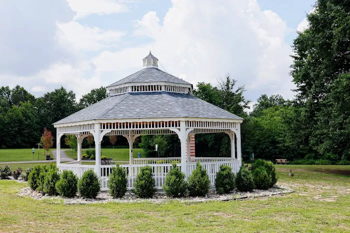Papaiani Park Picture 10
