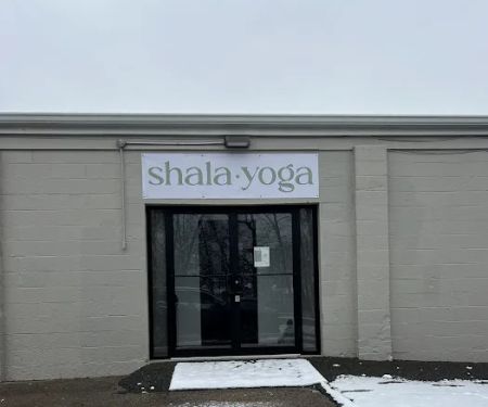 Shala Yoga