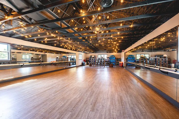 Pyour Core-Synergy Hot Yoga; Apple St Picture 5
